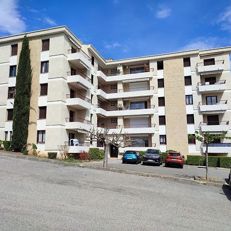Le Cezanne - Climatise Avec Grande Terrasse Apartment Greoux-les-Bains ภายนอก รูปภาพ
