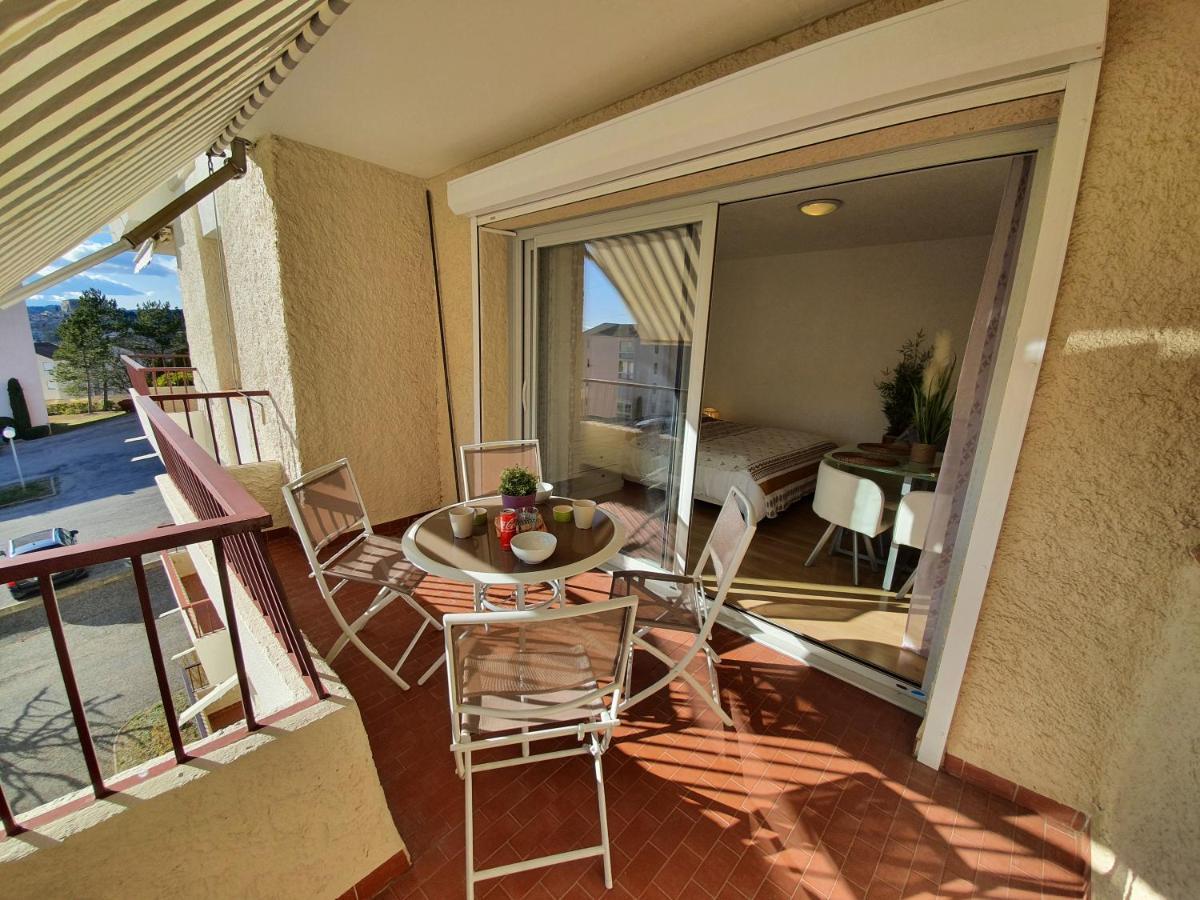 Le Cezanne - Climatise Avec Grande Terrasse Apartment Greoux-les-Bains ภายนอก รูปภาพ
