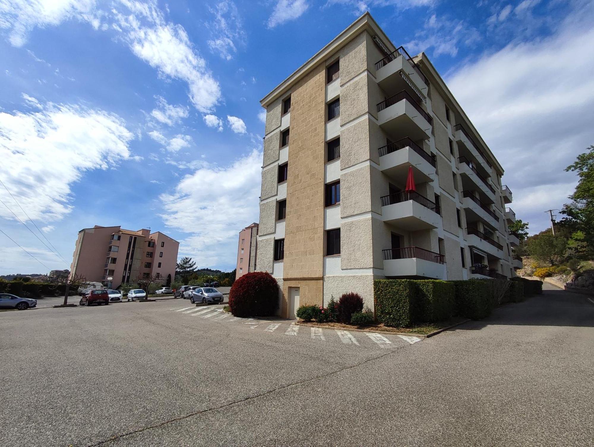 Le Cezanne - Climatise Avec Grande Terrasse Apartment Greoux-les-Bains ภายนอก รูปภาพ